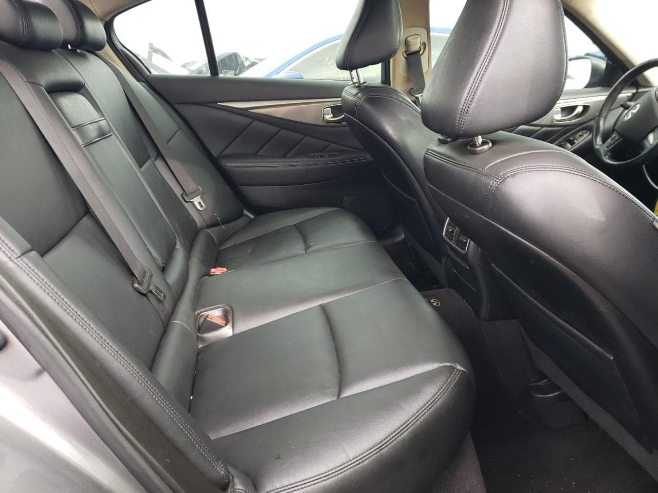 2014 Infiniti Q50 Base - foto 2