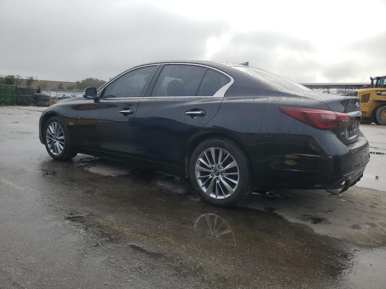 2016 Infiniti Q50 3.0T Premium - foto 2