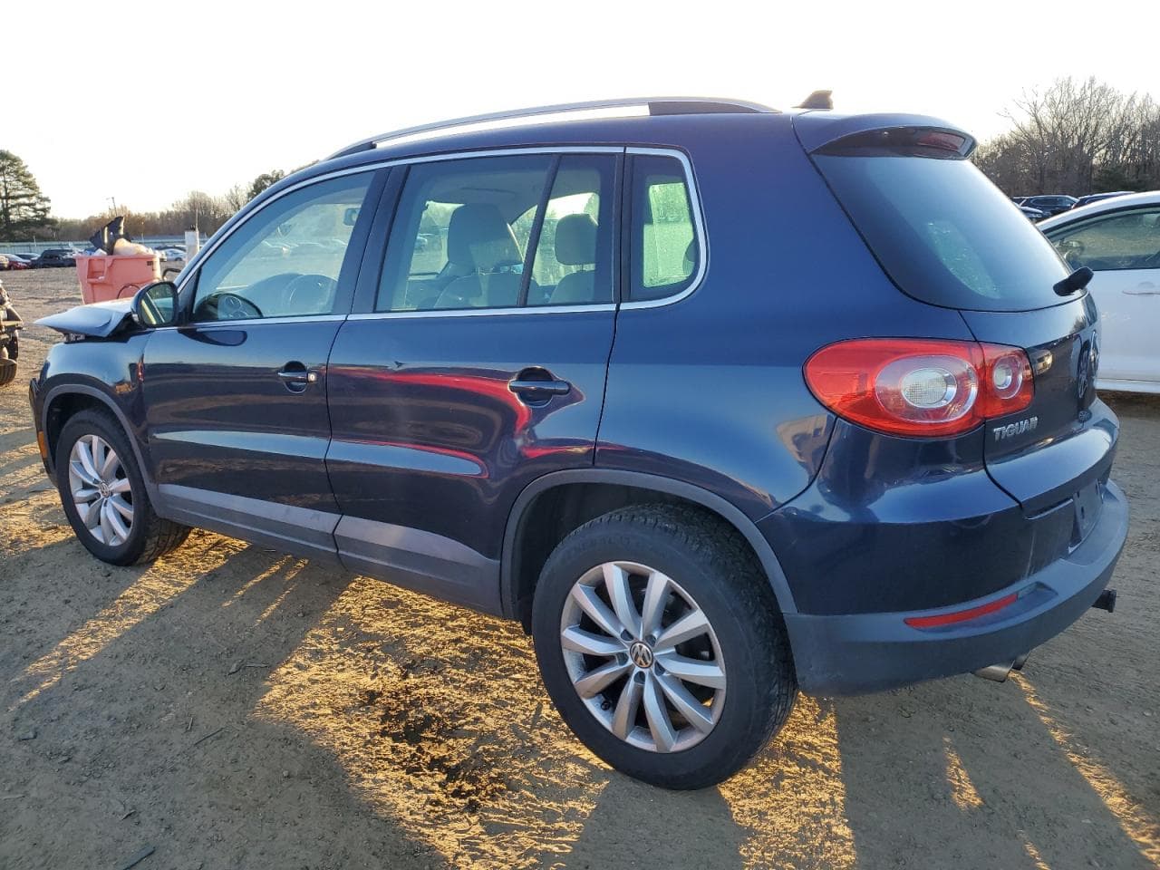 2011 Volkswagen Tiguan Se - foto 2