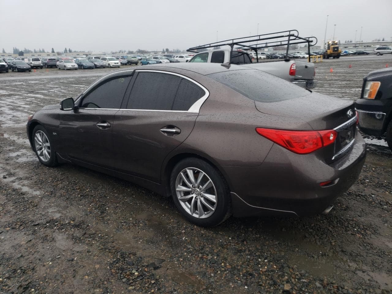 2017 Infiniti Q50 Premium - foto 2