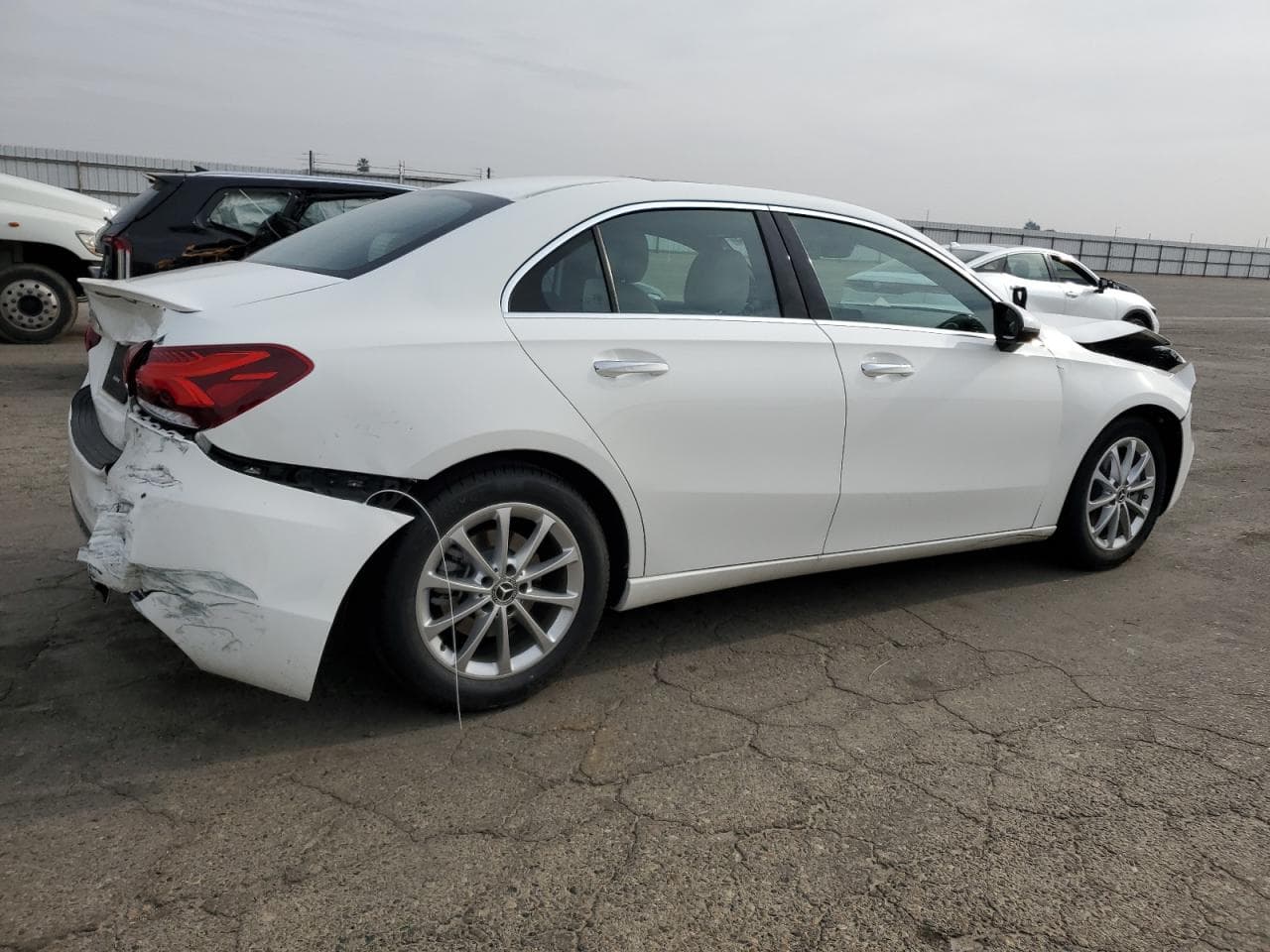 2021 Mercedes-Benz A 220 - foto 3