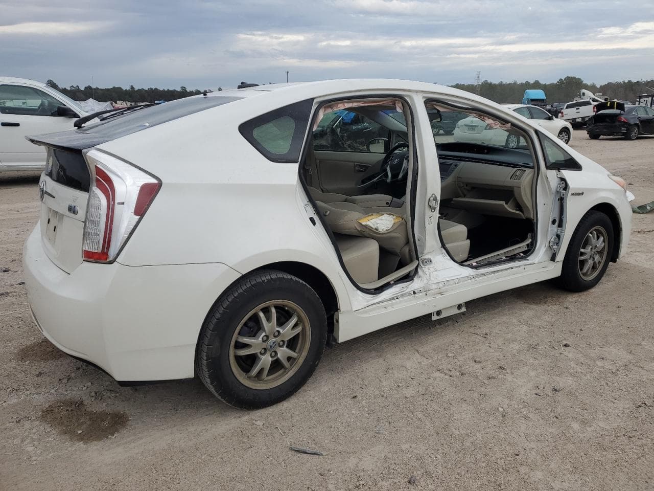 2012 Toyota Prius Three - foto 3