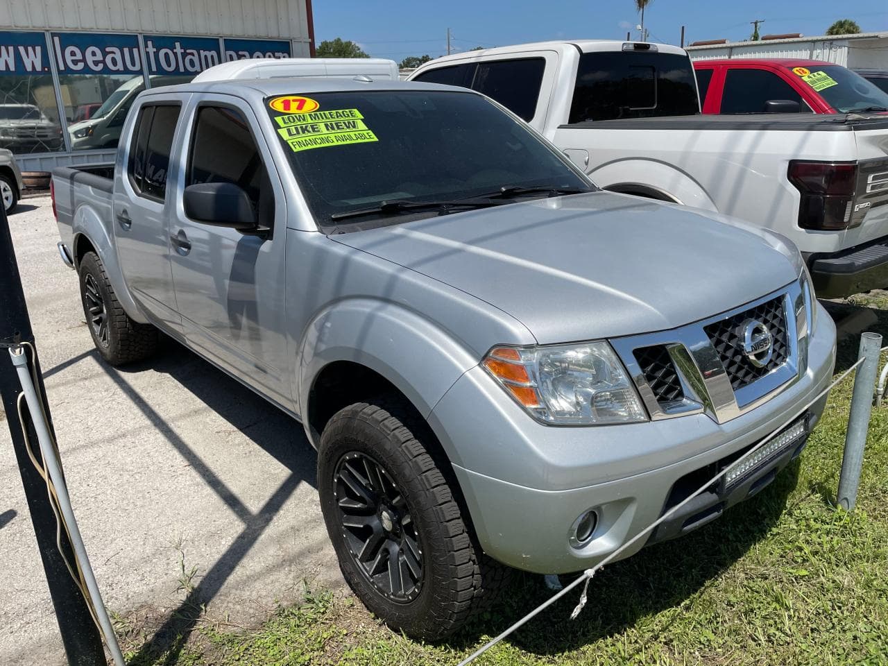 2017 Nissan Frontier Sv
