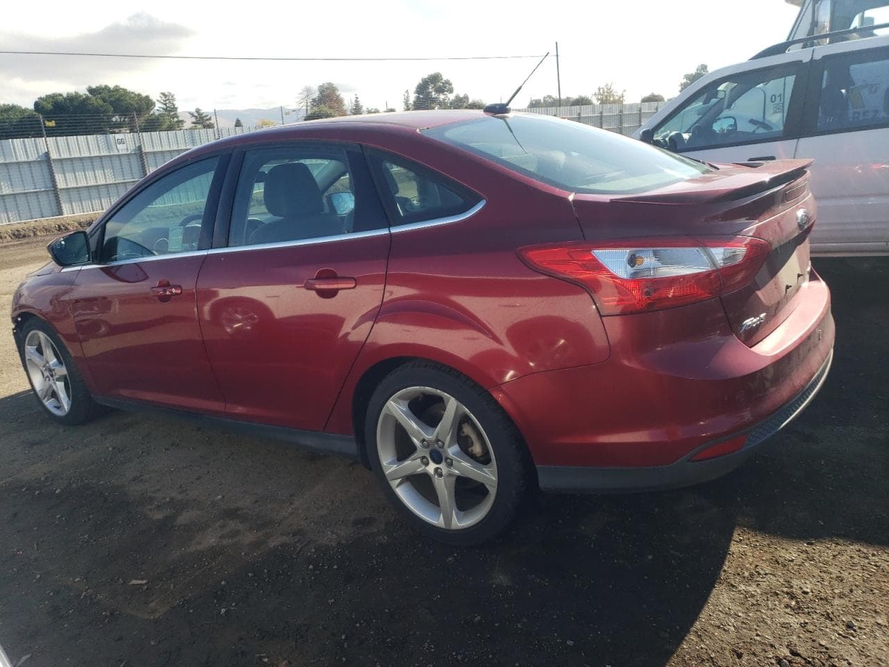 2014 Ford Focus Titanium - foto 2