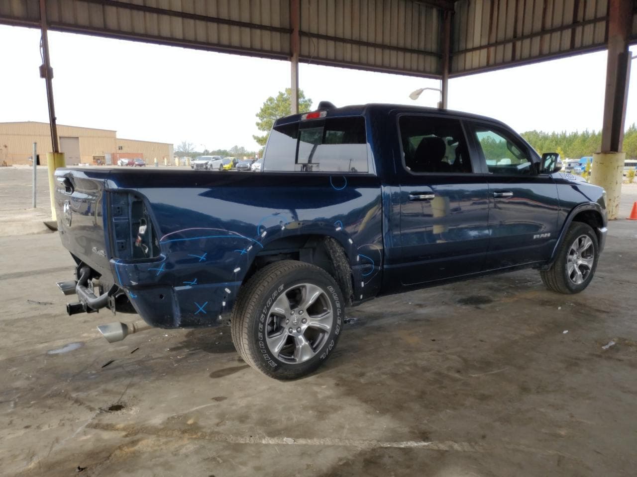 2022 Ram 1500 Laramie - foto 3
