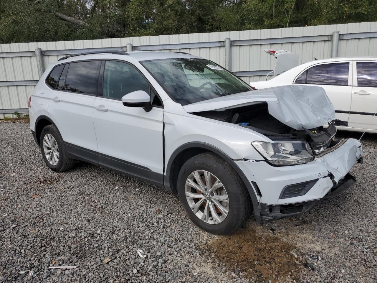 2019 Volkswagen Tiguan S - foto 4