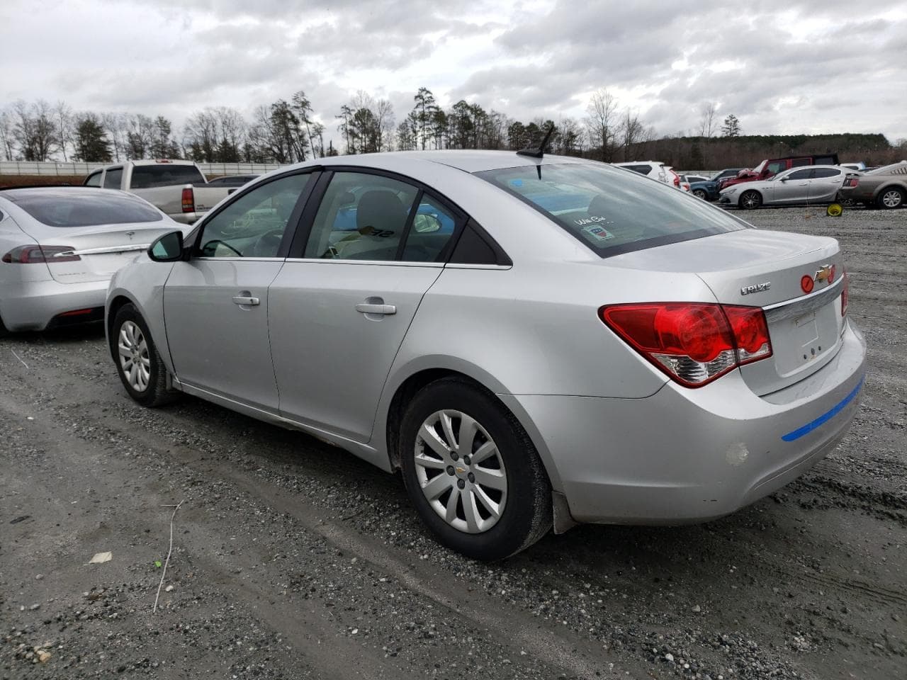 2011 Chevrolet Cruze Ls - foto 2