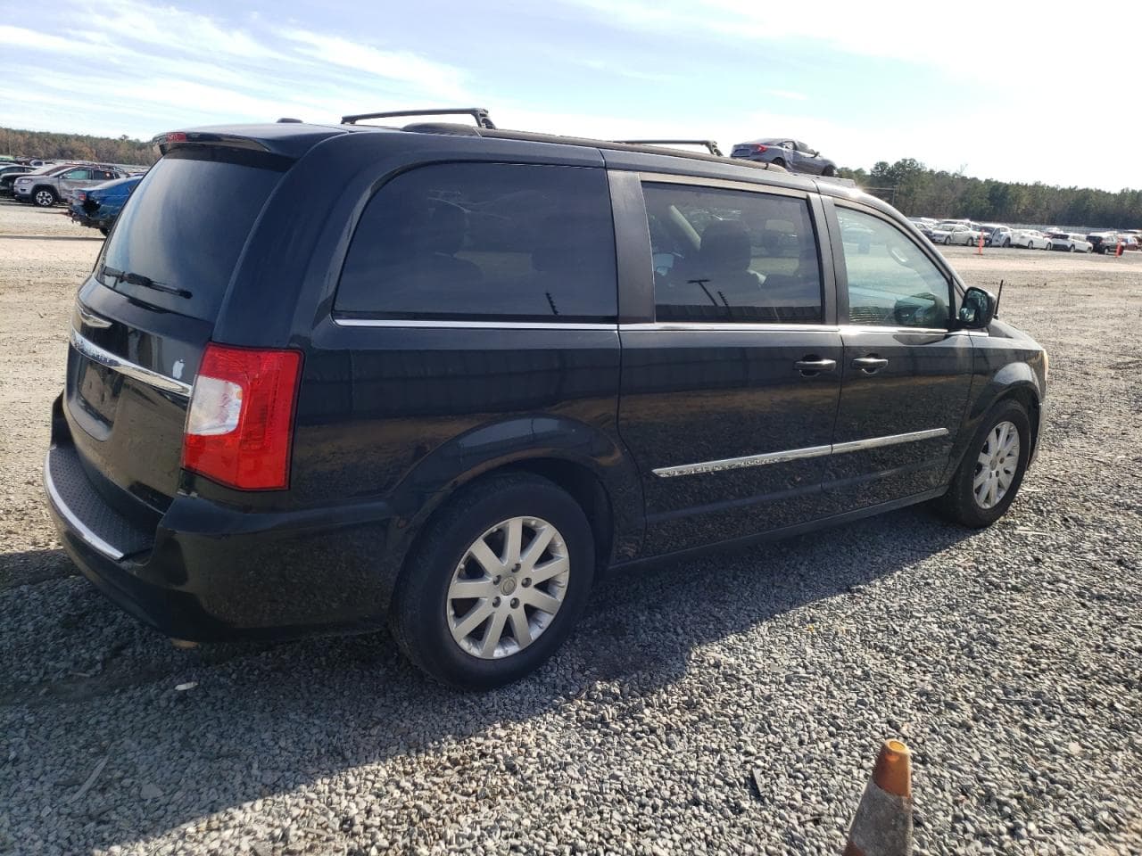 2013 Chrysler Town & Country Touring - foto 3