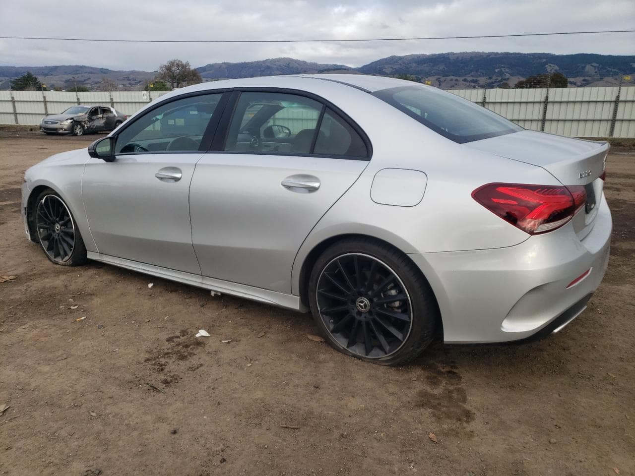 2019 Mercedes-Benz A 220 - foto 2