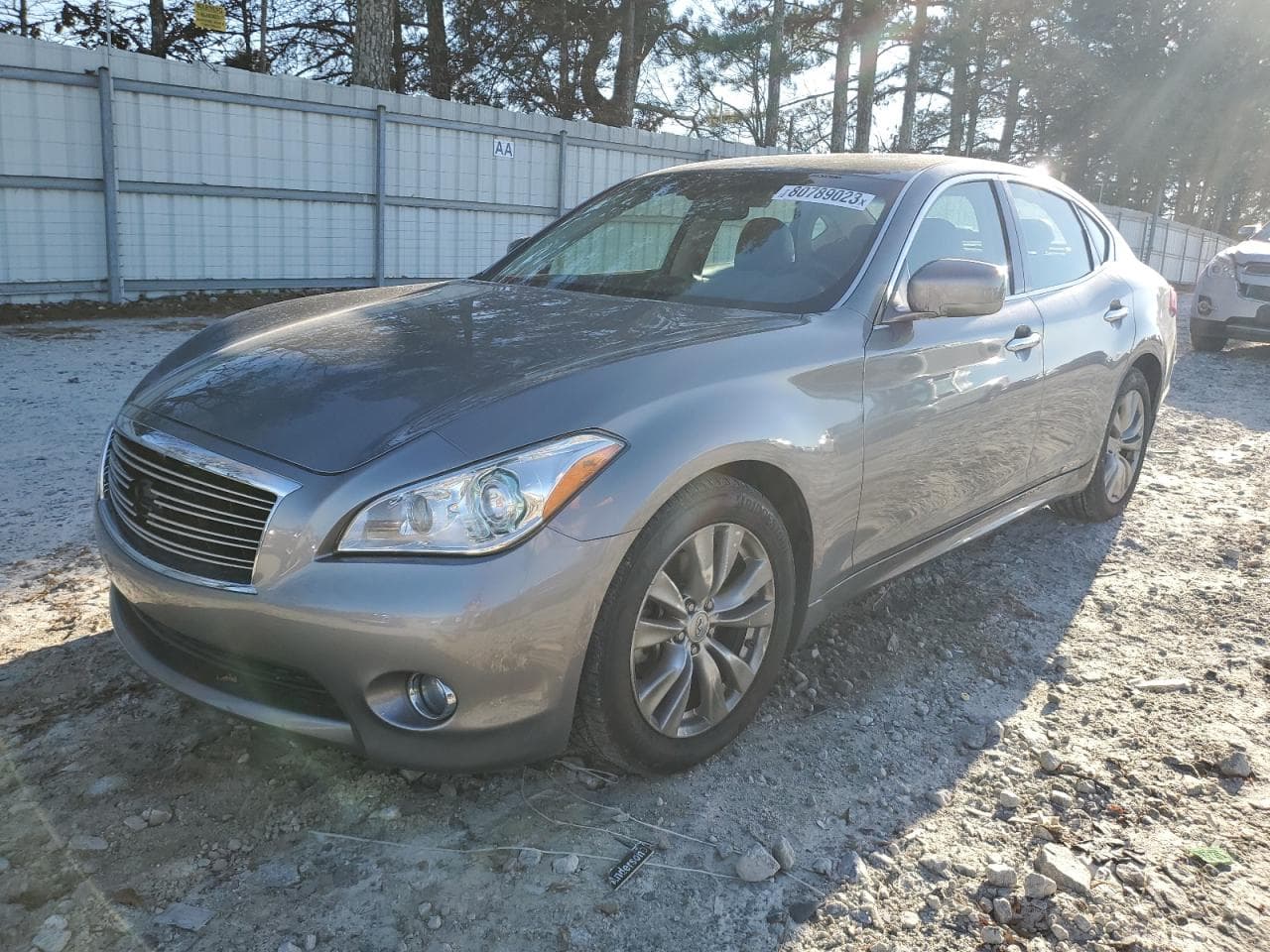 2012 Infiniti M37