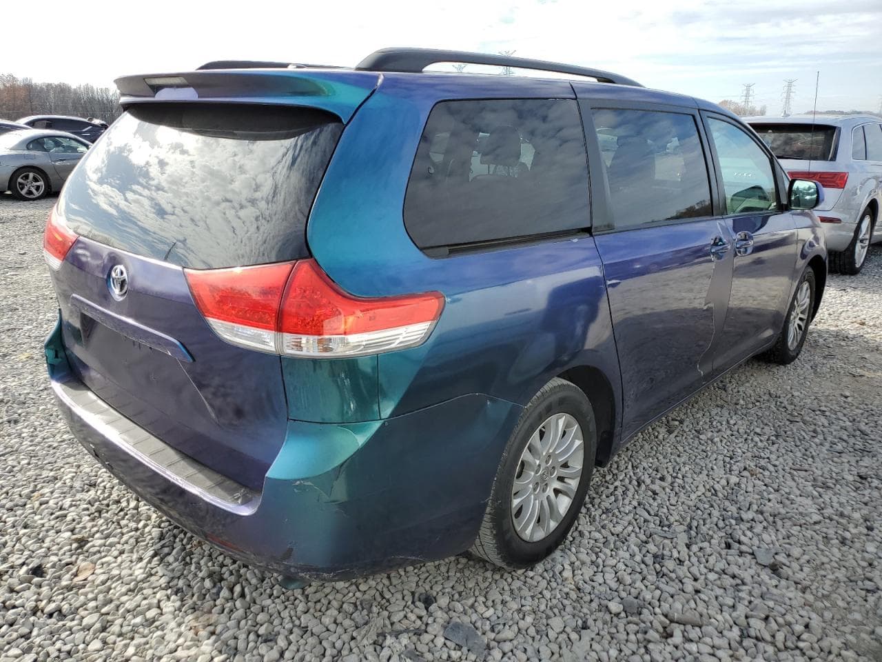 2013 Toyota Sienna Xle - foto 3