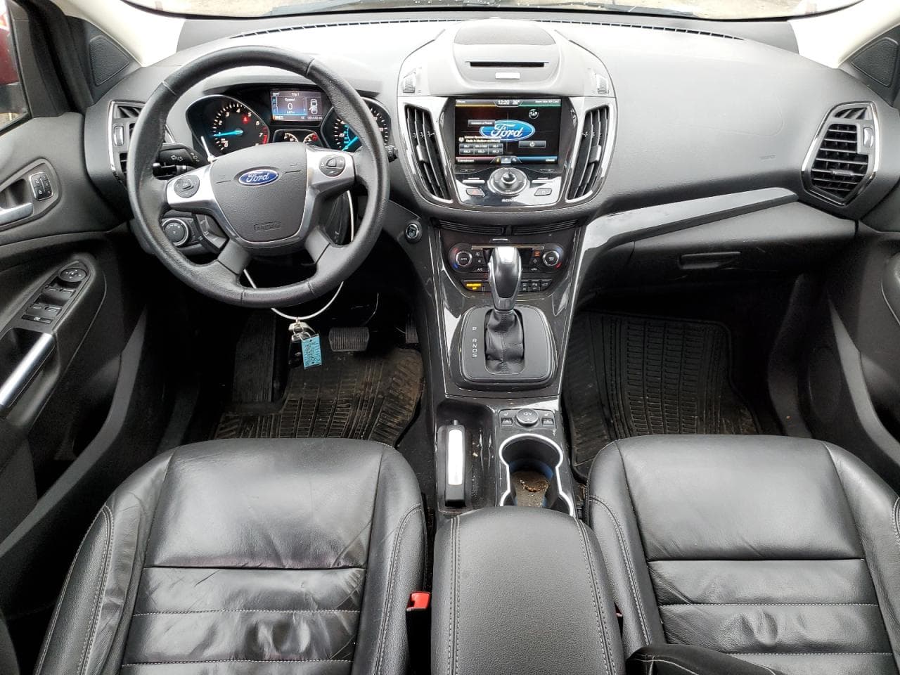 2015 Ford Escape Titanium - foto 3