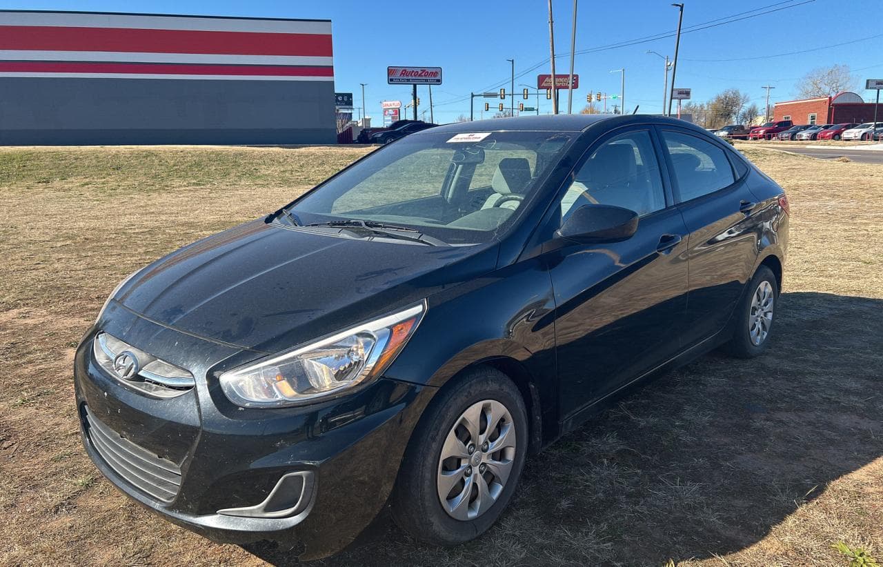 2017 Hyundai Accent Se - foto 2