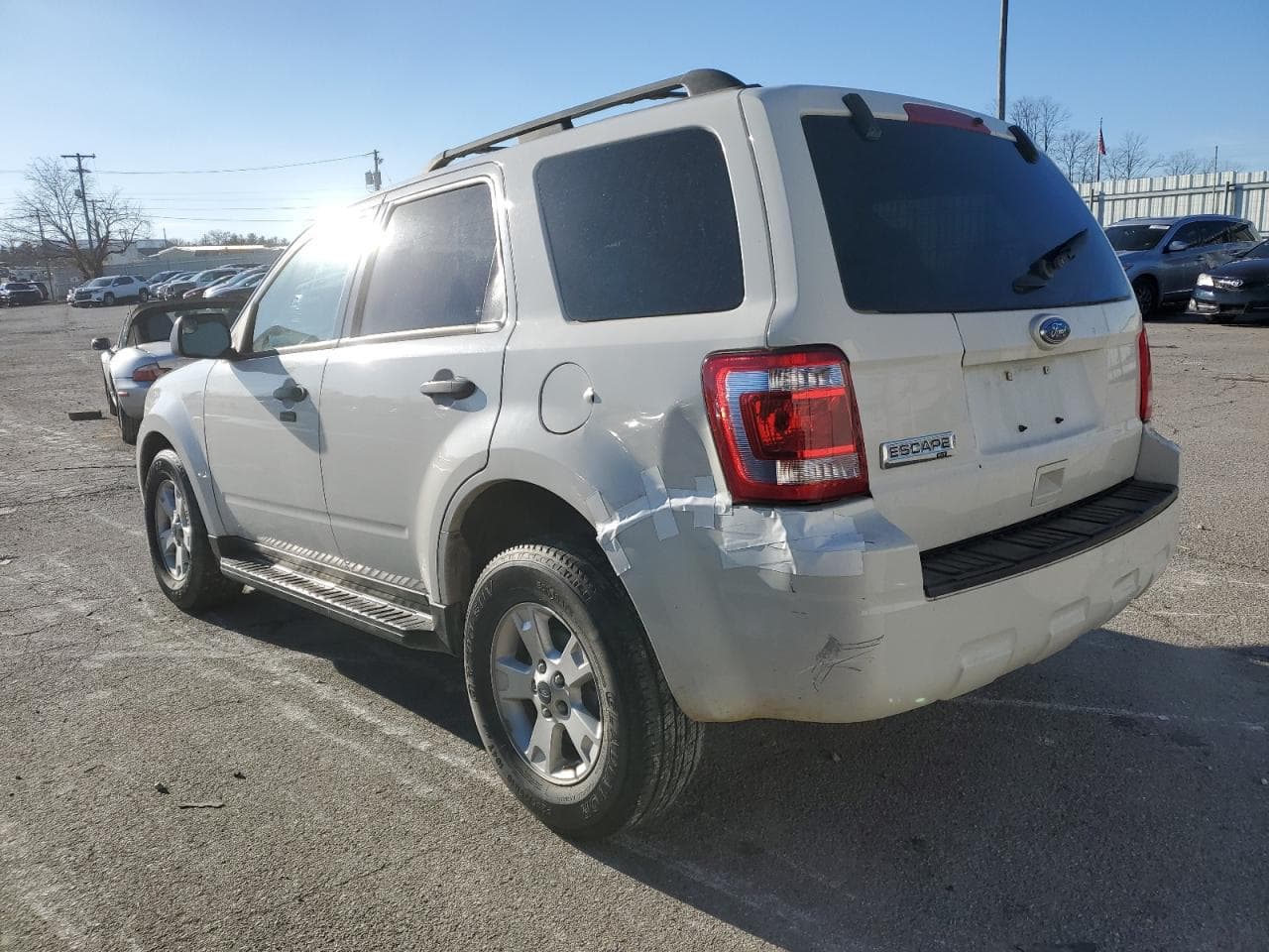 2011 Ford Escape Xlt - foto 2