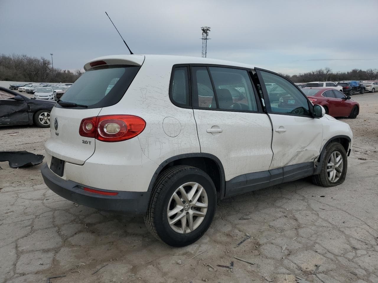 2011 Volkswagen Tiguan S - foto 3