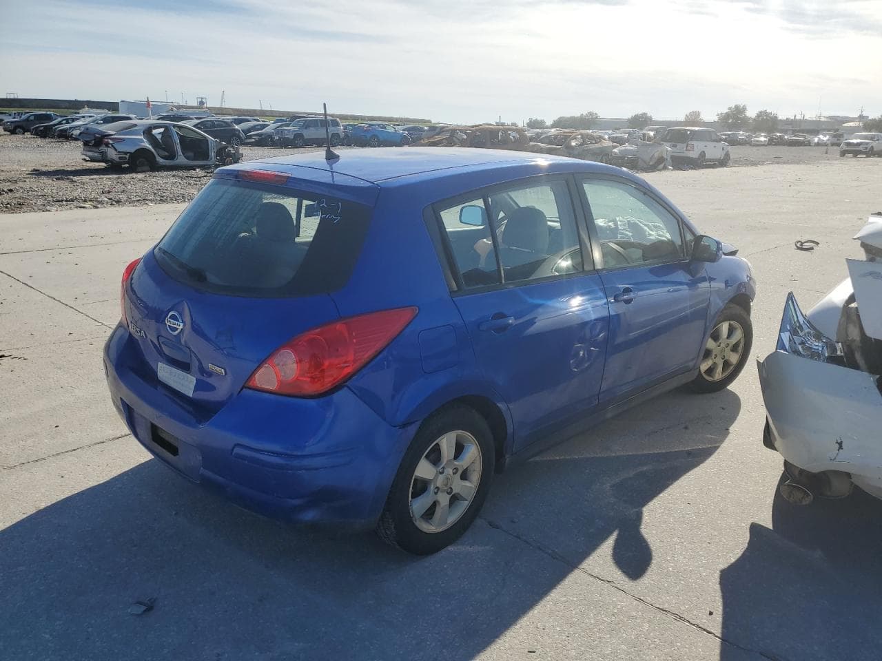 2012 Nissan Versa S - foto 3