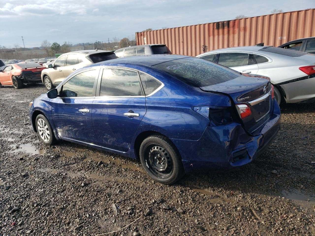 2019 Nissan Sentra S - foto 2