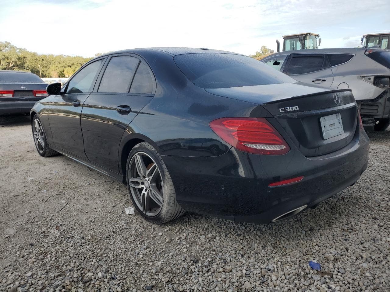 2017 Mercedes-Benz E 300 - foto 2