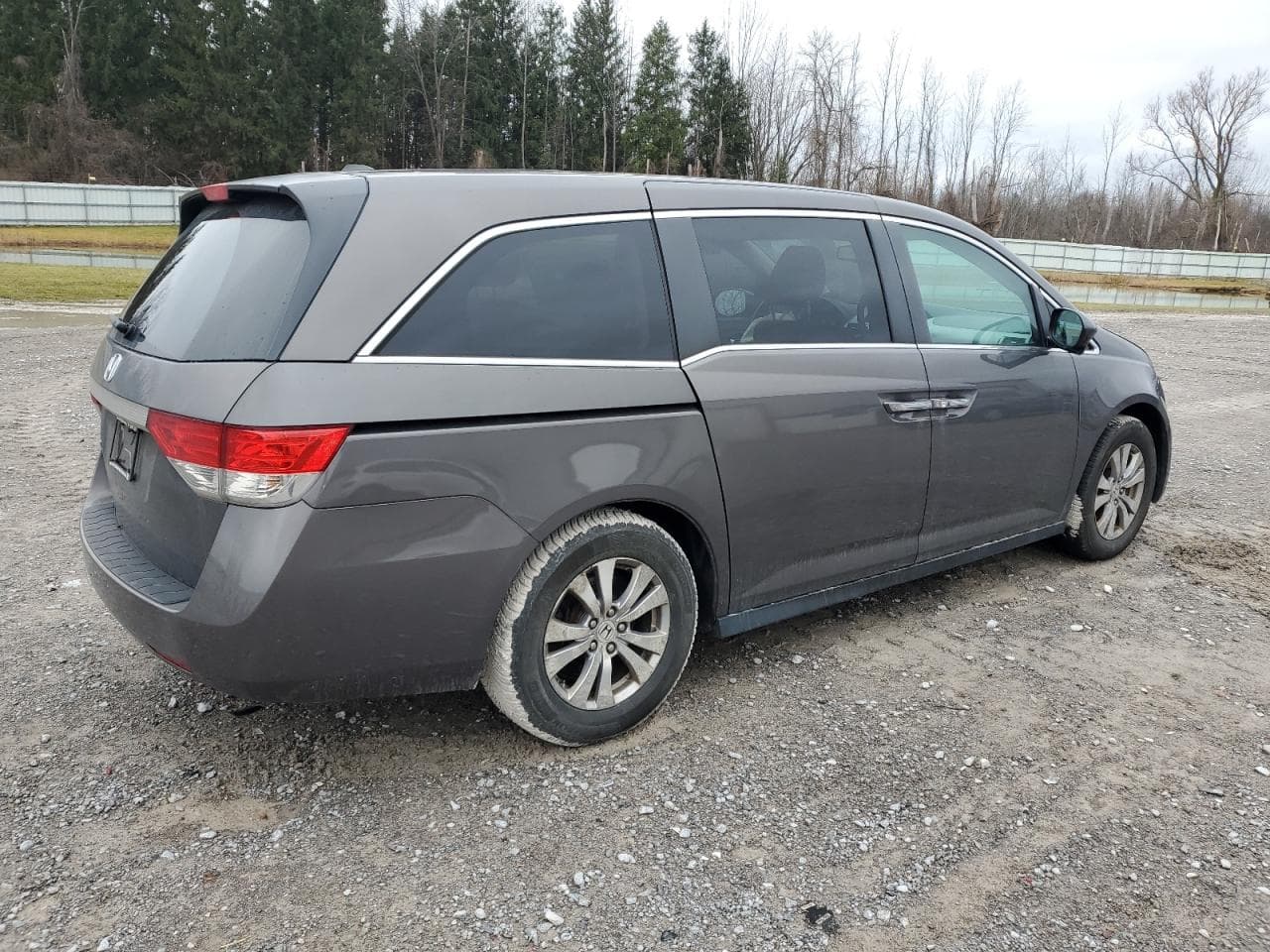 2016 Honda Odyssey Ex-L - foto 3