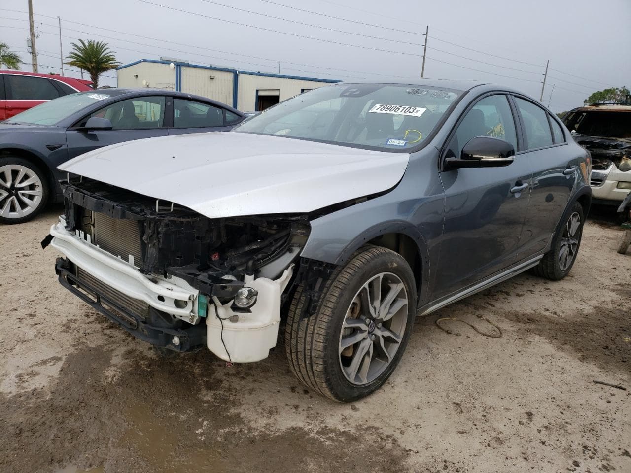 2016 Volvo S60 Cross Country T5 Platinum