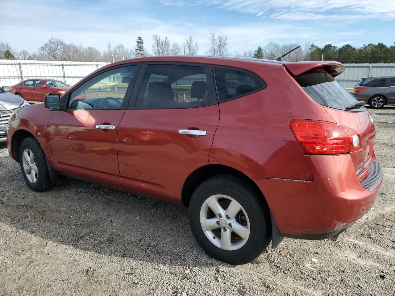 2010 Nissan Rogue S - foto 2