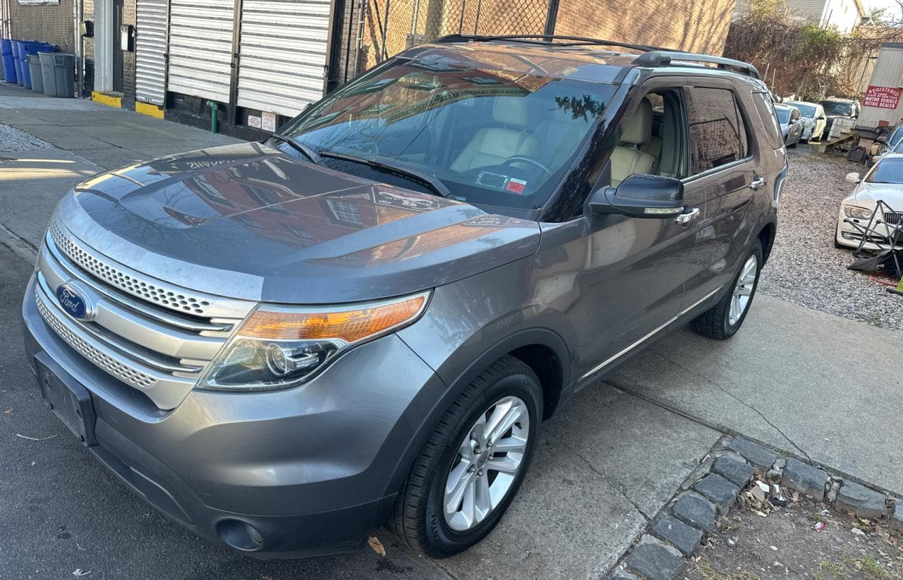 2011 Ford Explorer Xlt - foto 2