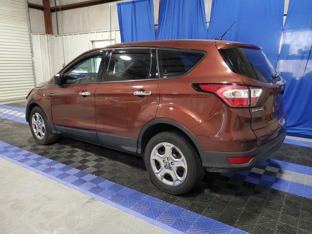 2018 Ford Escape S - foto 2