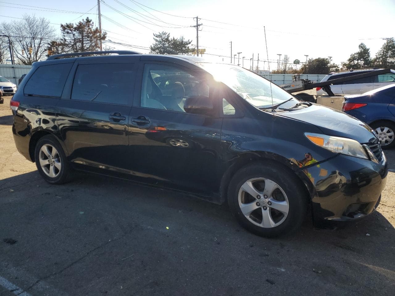 2013 Toyota Sienna Le - foto 4