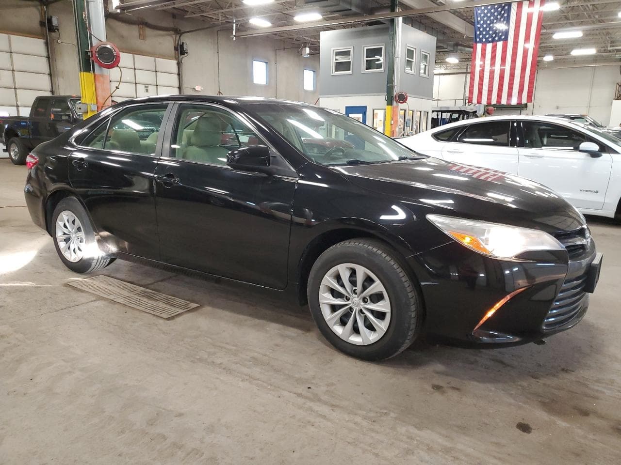 2015 Toyota Camry Le - foto 4