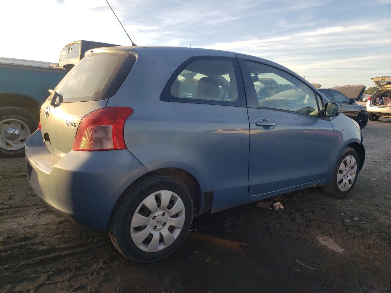 2008 Toyota Yaris - foto 3