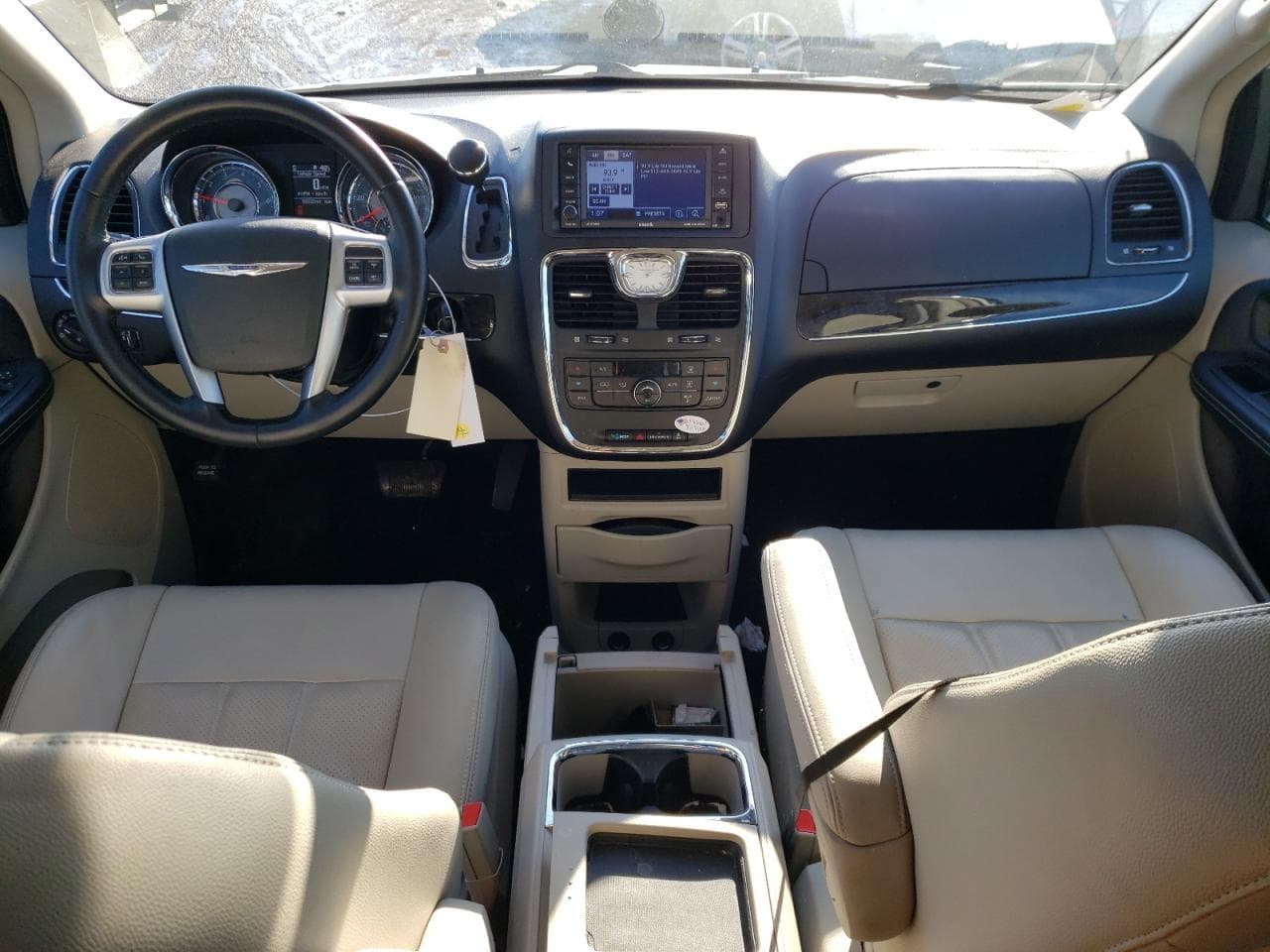 2012 Chrysler Town & Country Touring - foto 3