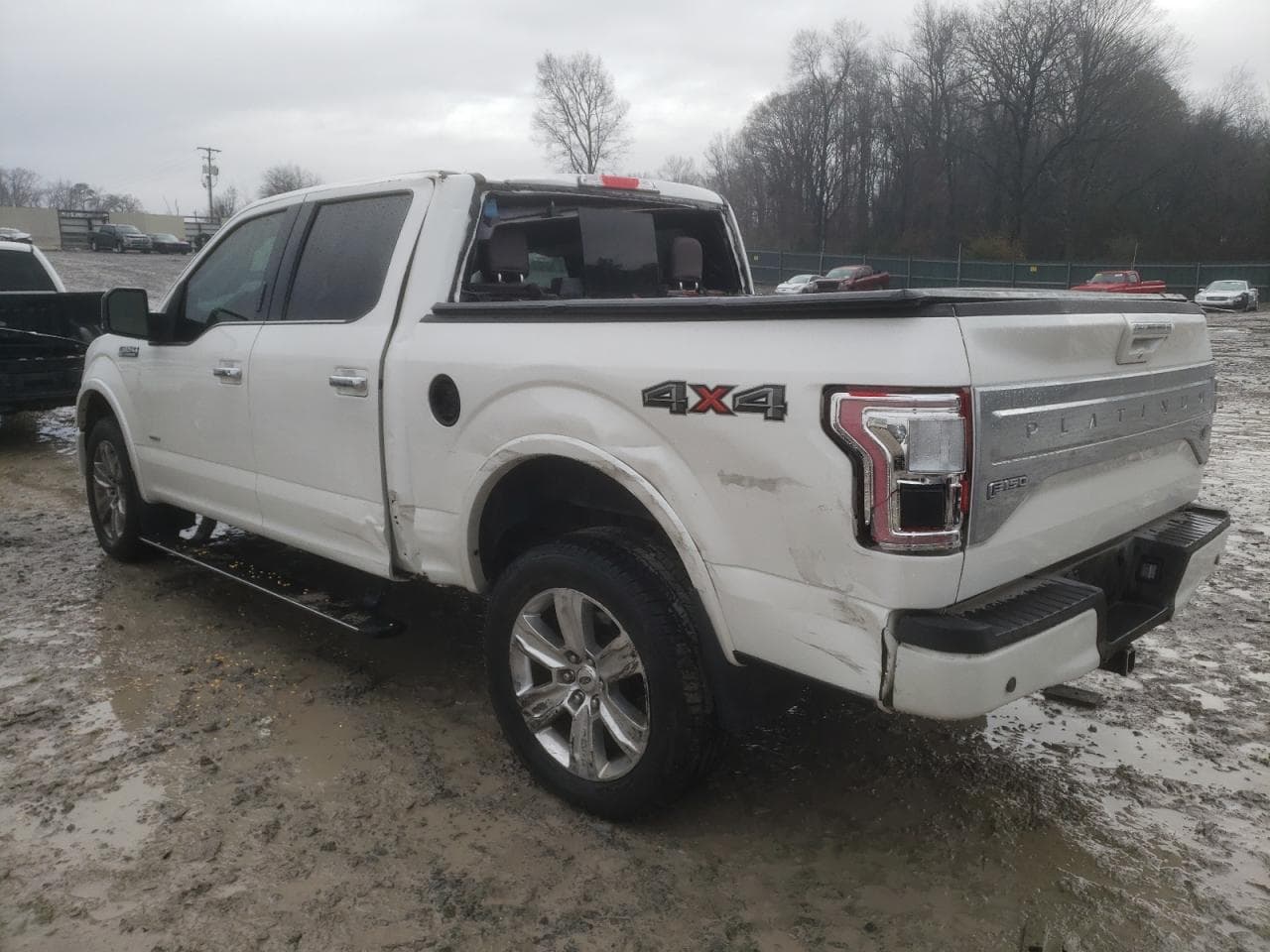 2015 Ford F150 Supercrew - foto 2