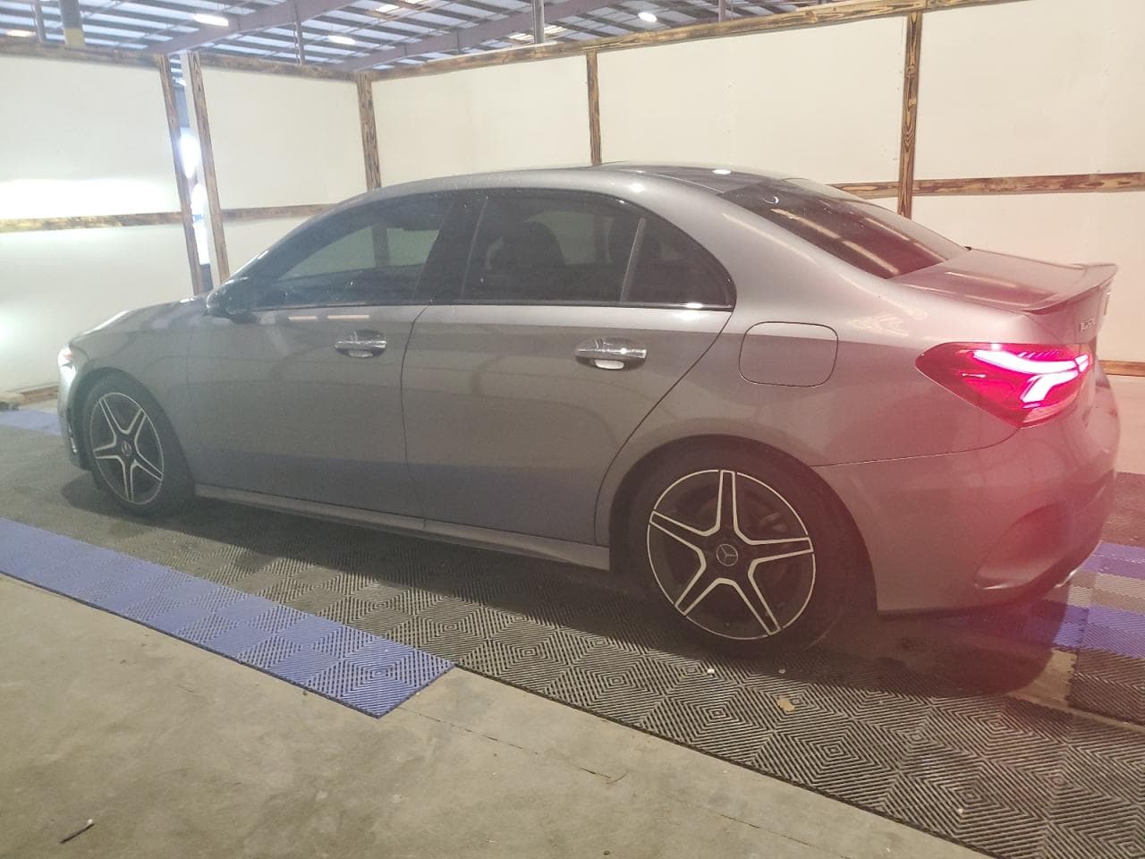2019 Mercedes-Benz A 220 4Matic - foto 2