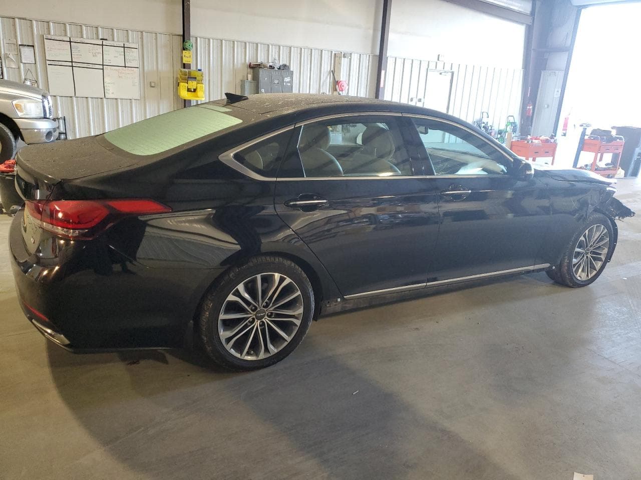 2017 Genesis G80 Base - foto 3