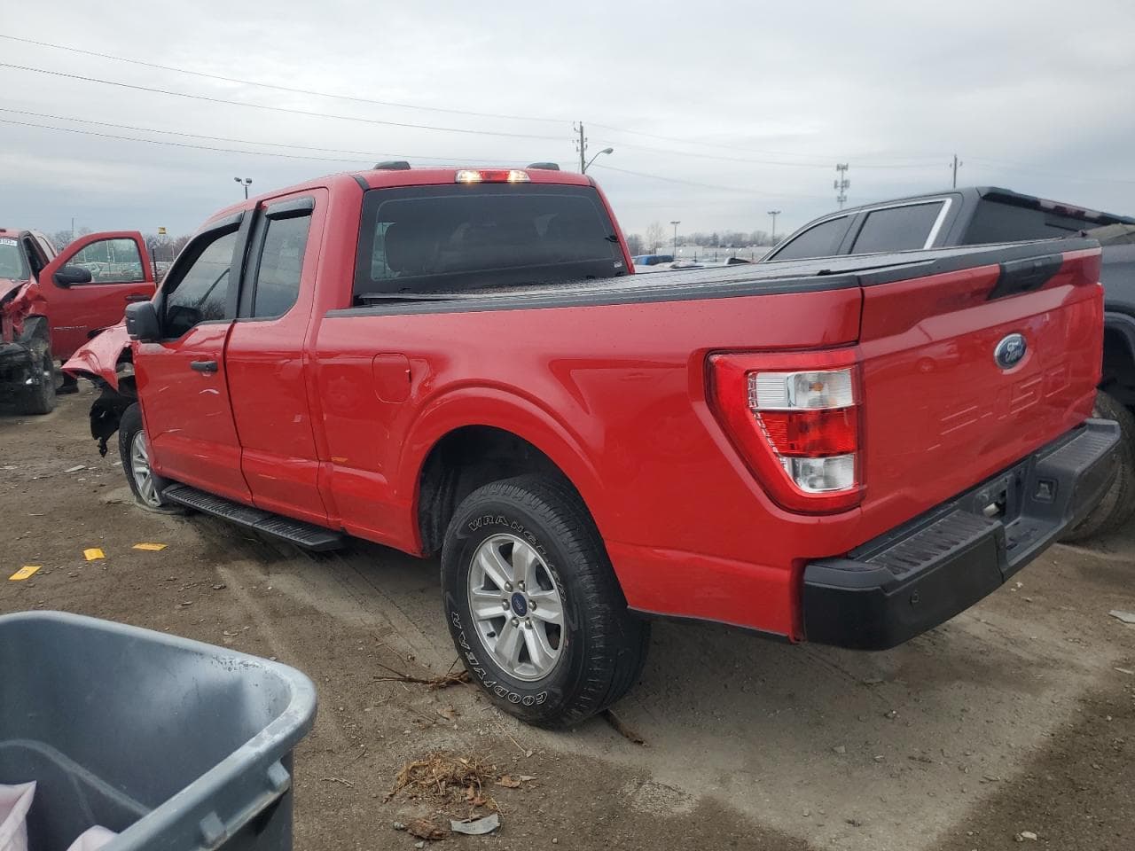 2022 Ford F150 Super Cab - foto 2
