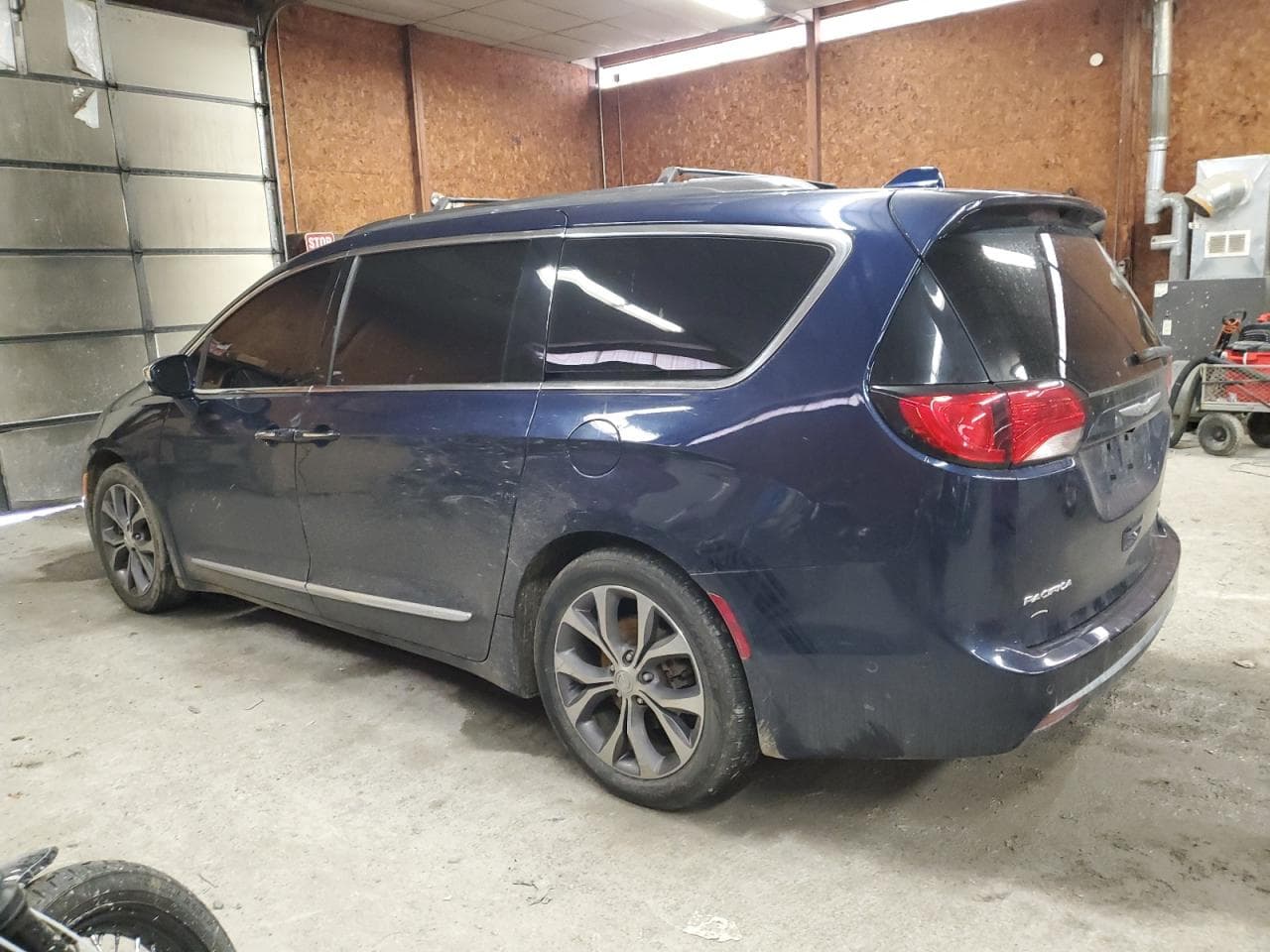 2017 Chrysler Pacifica Limited - foto 2