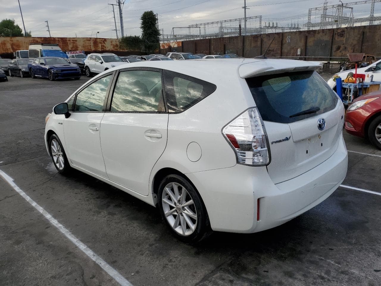 2014 Toyota Prius V Five - foto 2