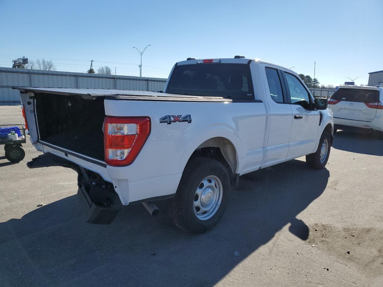2022 Ford F150 Super Cab - foto 3