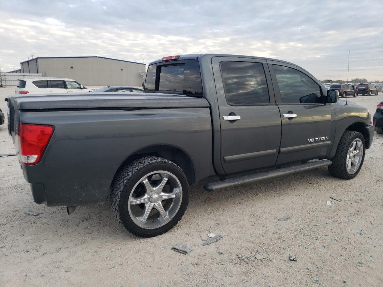 2005 Nissan Titan Xe - foto 3