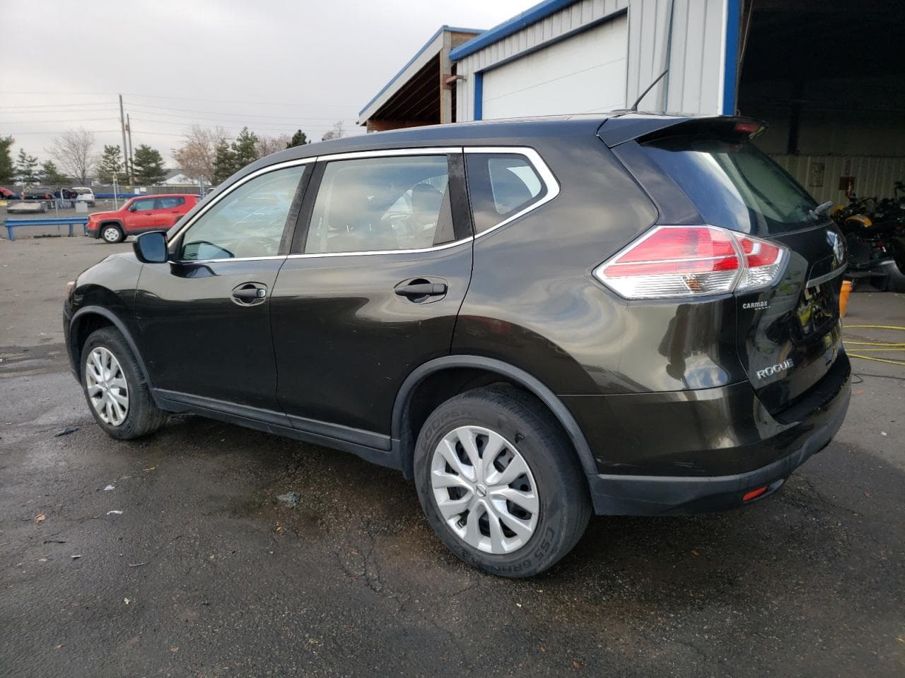 2016 Nissan Rogue S - foto 2