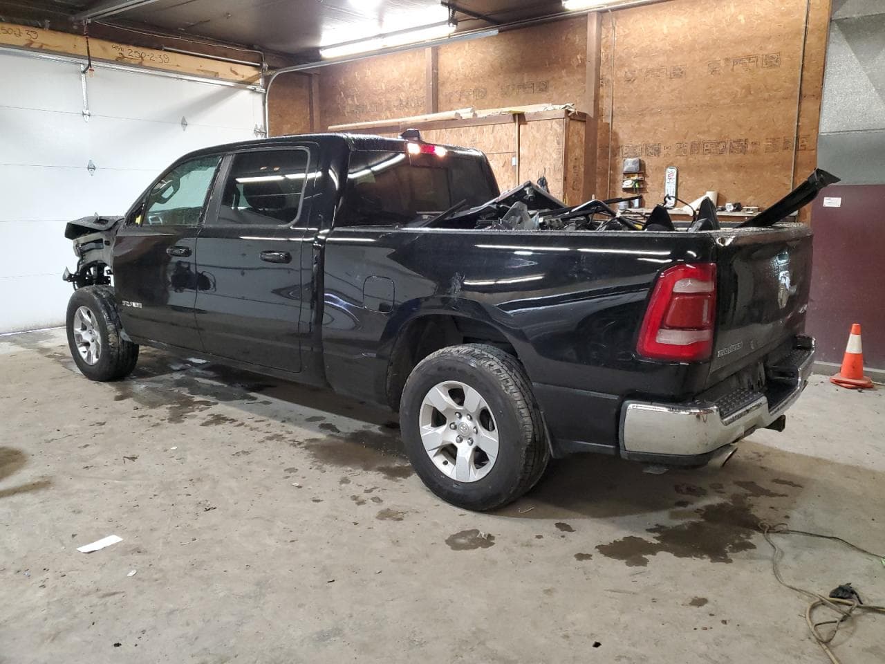 2022 Ram 1500 Big Horn/Lone Star - foto 2