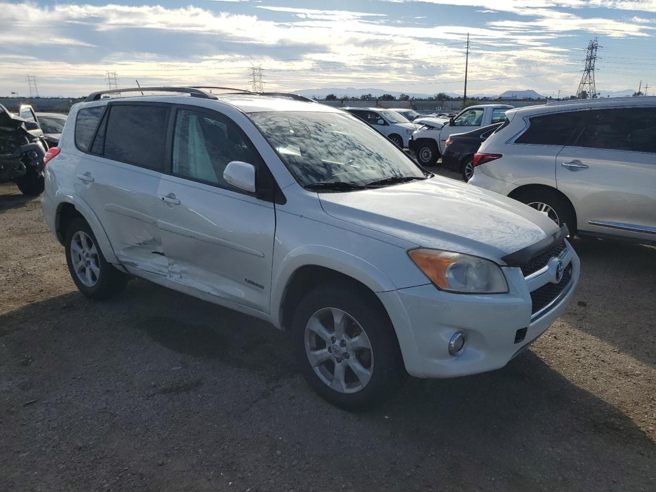 2009 T Rav4 - foto 4