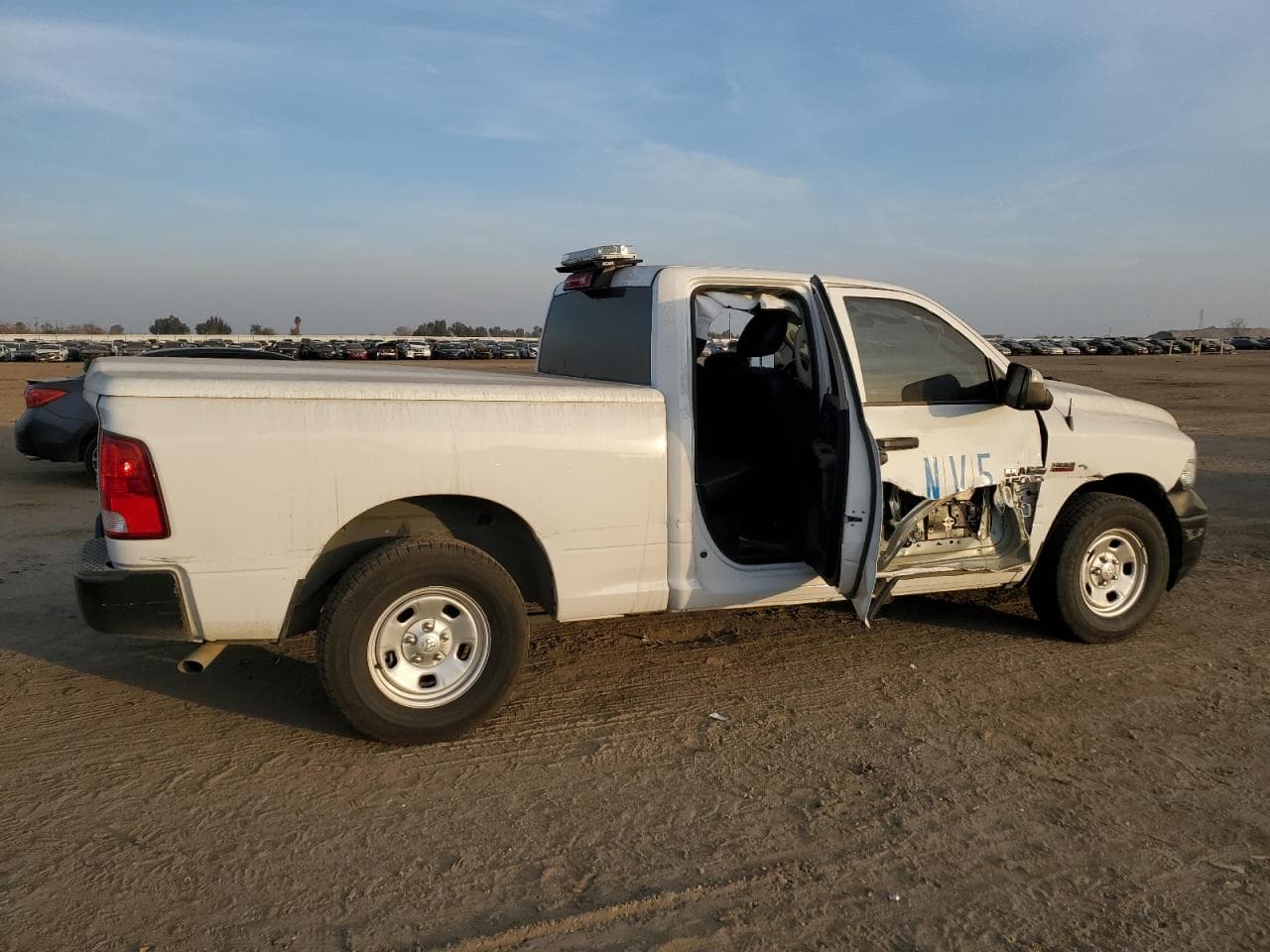 2022 Ram 1500 Classic Tradesman - foto 3