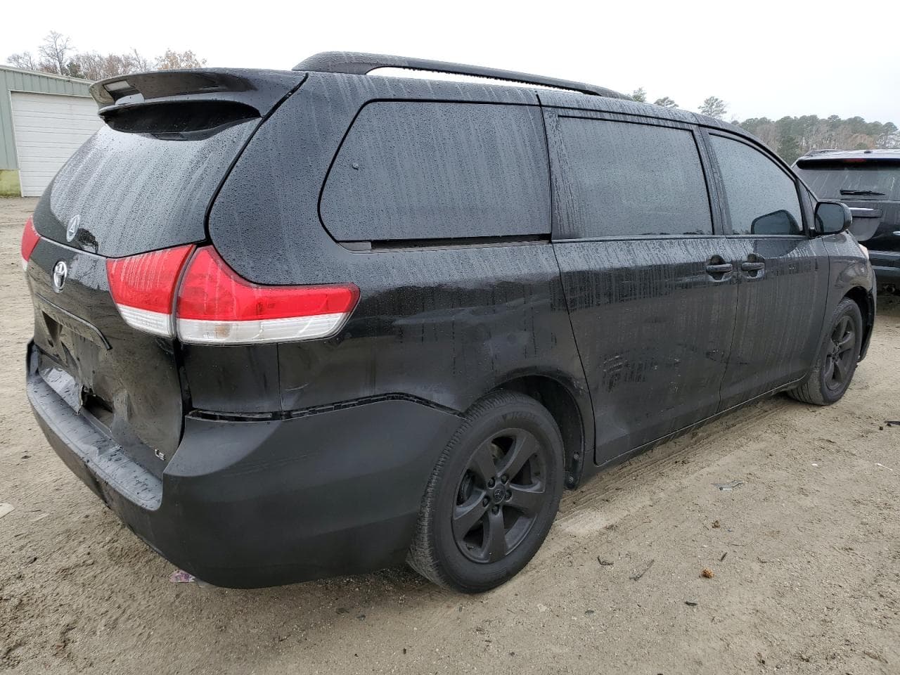 2013 Toyota Sienna Le - foto 3
