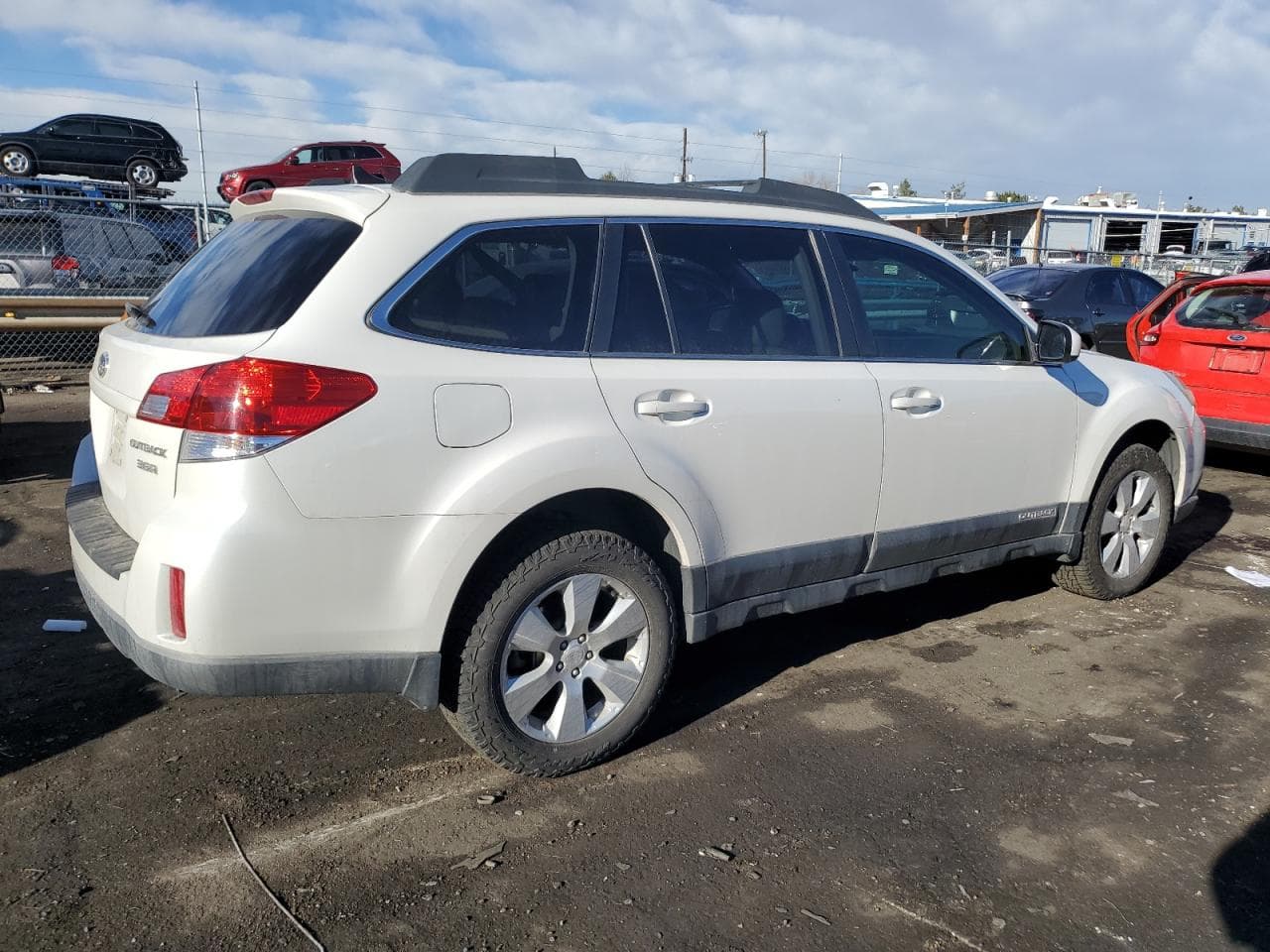 2011 Subaru Outback 3.6R Limited - foto 3