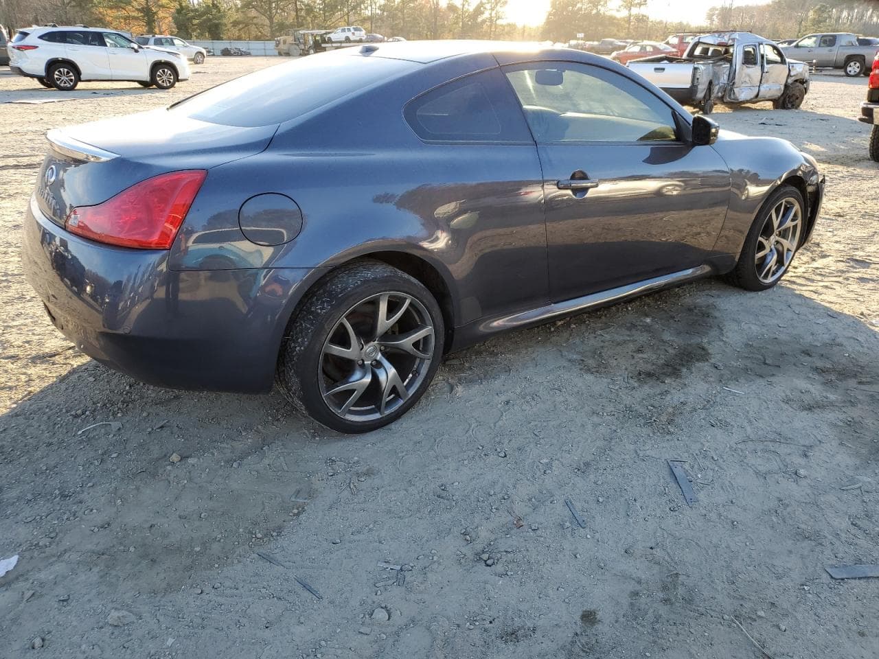 2012 Infiniti G37 - foto 2
