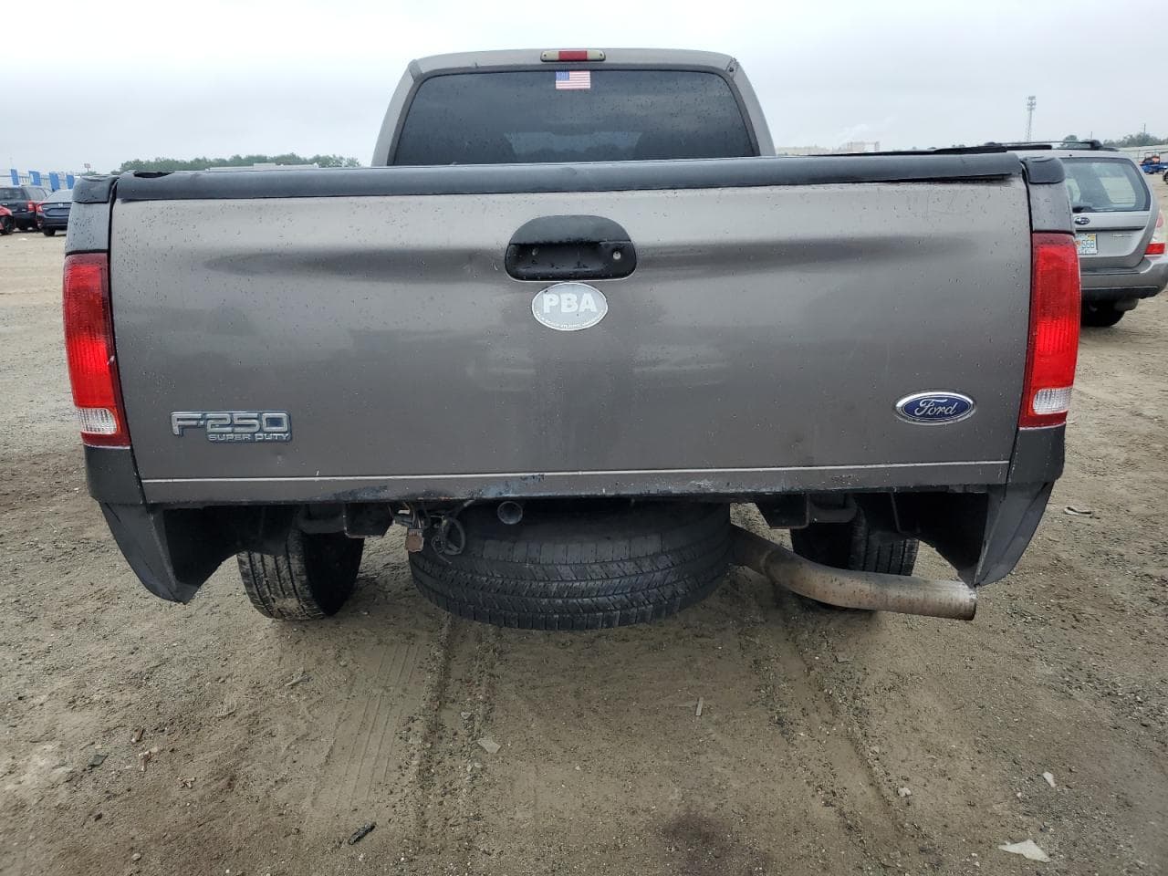 2003 Ford F-250 Lariat/Xl/Xlt