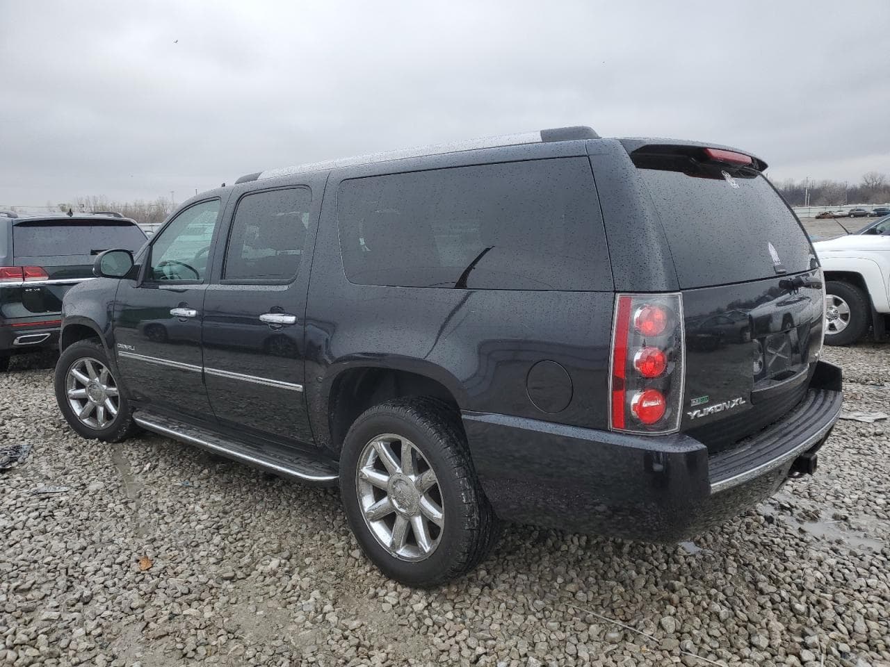2011 GMC Yukon Xl Denali - foto 2