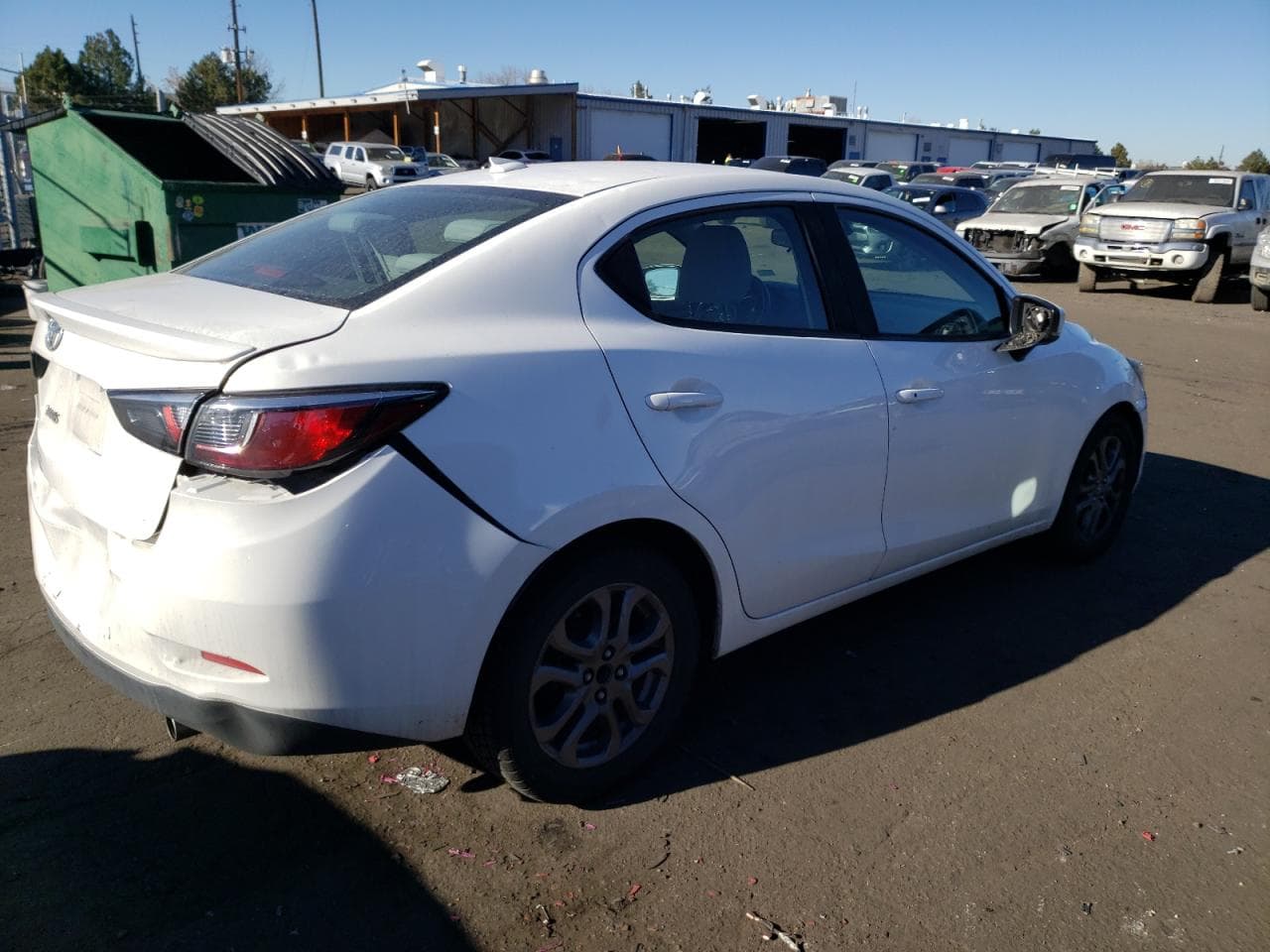 2019 Toyota Yaris L - foto 3