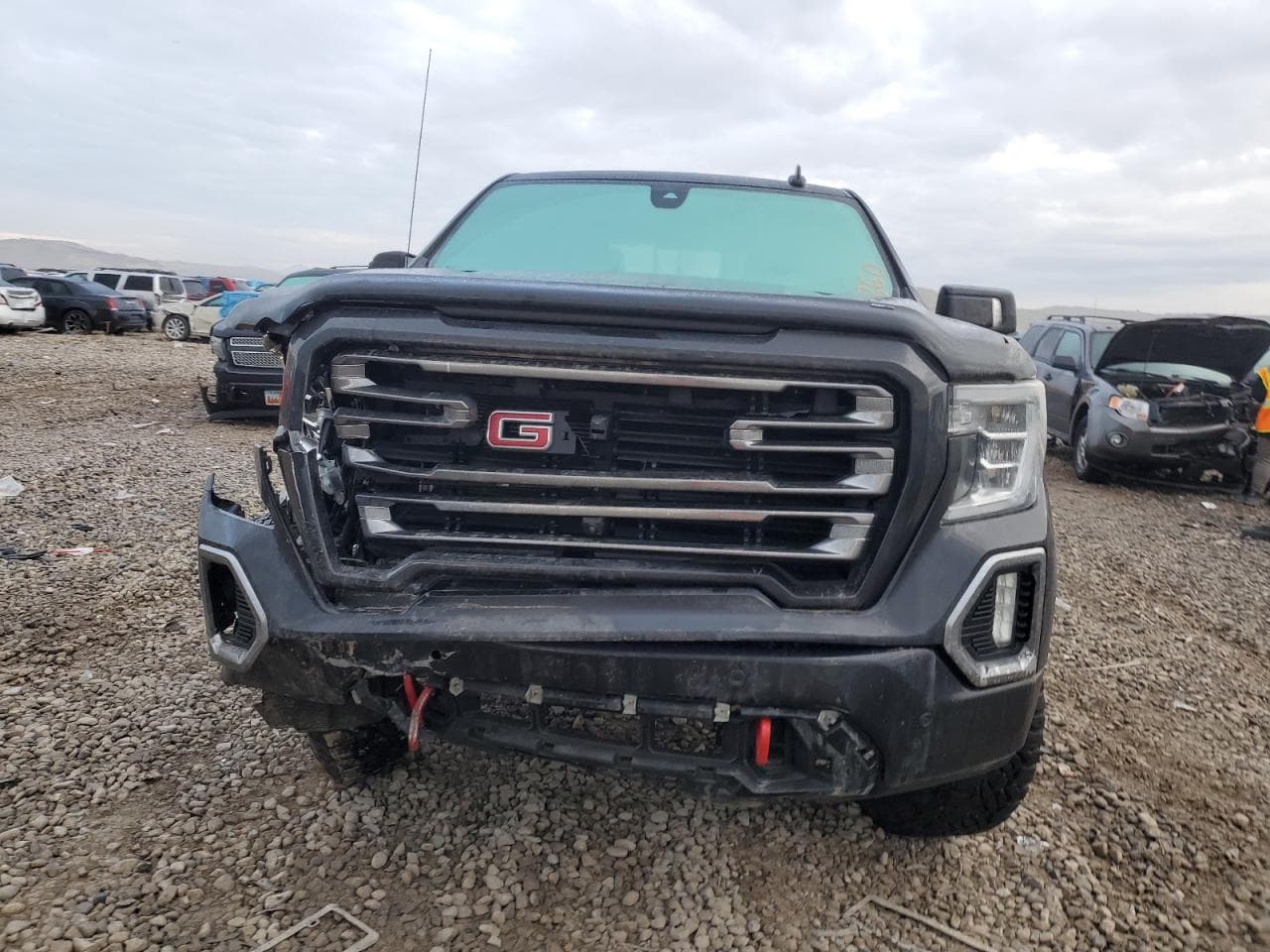 2020 GMC Sierra K1500 At4 - foto 2